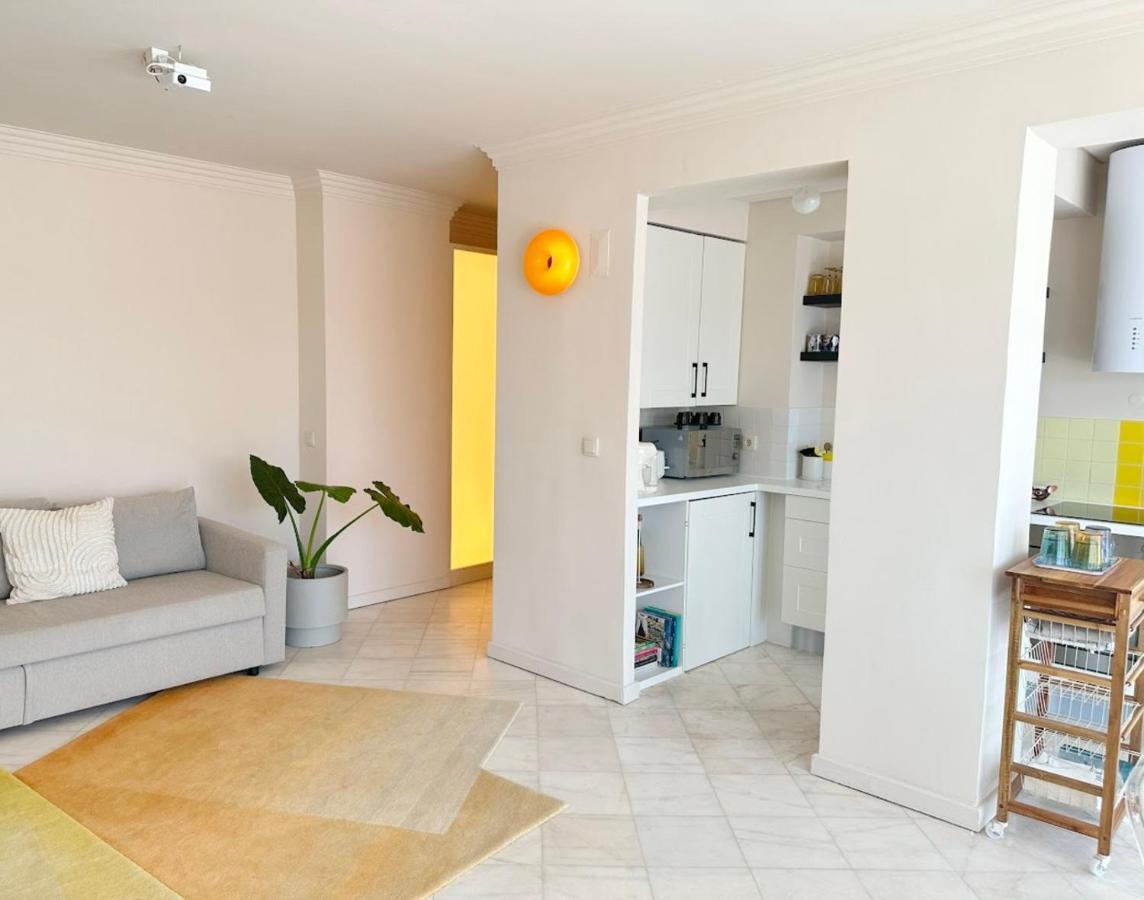 Groovy Caparica Gem With Large Sunny Terrace Apartment Costa da Caparica Exterior photo
